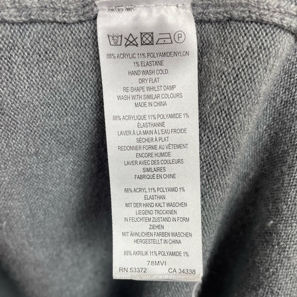 French Connection Oversize V-neck Sweater Size Medium - Picture 4 of 5